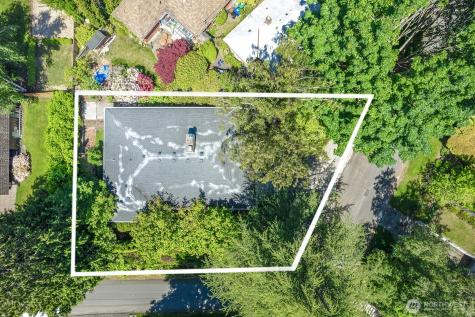 3651 Perkins Lane W Seattle WA 98199