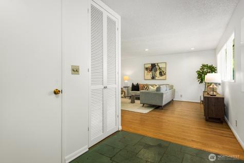 3651 Perkins Lane W Seattle WA 98199