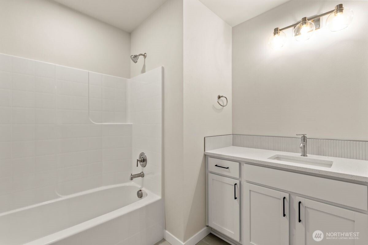 16823 Alder Way Lynnwood WA 98037