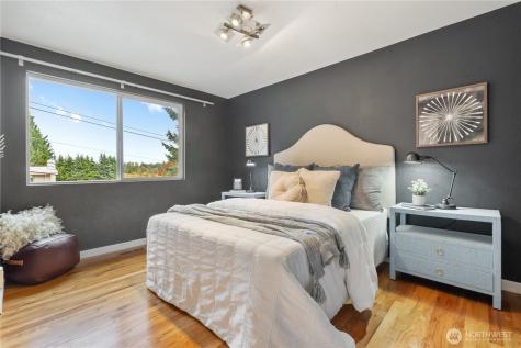 15641 SE 24th Street Bellevue WA 98008