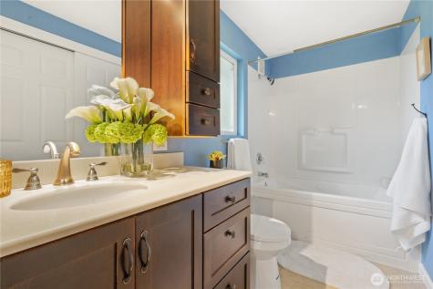 15641 SE 24th Street Bellevue WA 98008