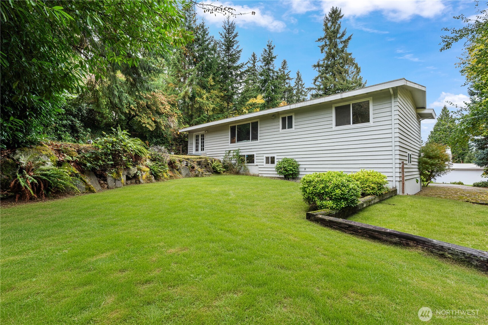 15641 SE 24th Street Bellevue WA 98008