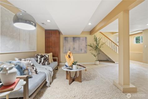 15641 SE 24th Street Bellevue WA 98008