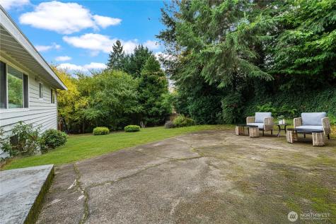 15641 SE 24th Street Bellevue WA 98008