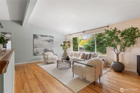 15641 SE 24th Street Bellevue WA 98008