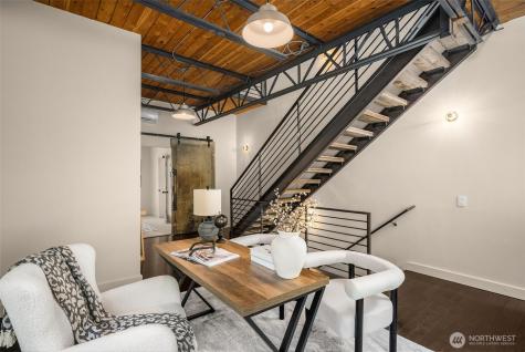 2371 Harbor Avenue SW Seattle WA 98126