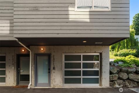 2371 Harbor Avenue SW Seattle WA 98126