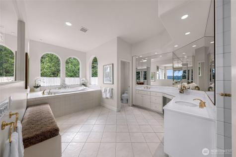 1120 W Lake Sammamish Parkway SE Bellevue WA 98008