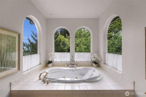 1120 W Lake Sammamish Parkway SE Bellevue WA 98008