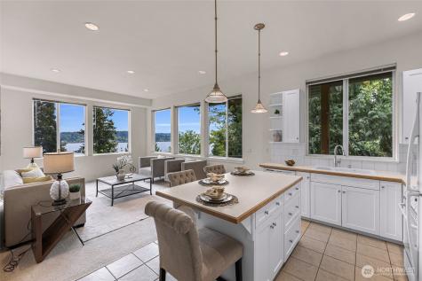 1120 W Lake Sammamish Parkway SE Bellevue WA 98008