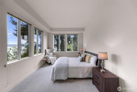 1120 W Lake Sammamish Parkway SE Bellevue WA 98008