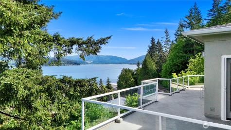 1120 W Lake Sammamish Parkway SE Bellevue WA 98008