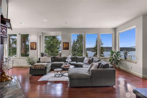 1120 W Lake Sammamish Parkway SE Bellevue WA 98008