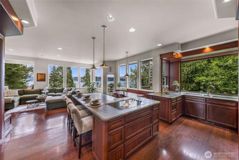 1120 W Lake Sammamish Parkway SE Bellevue WA 98008