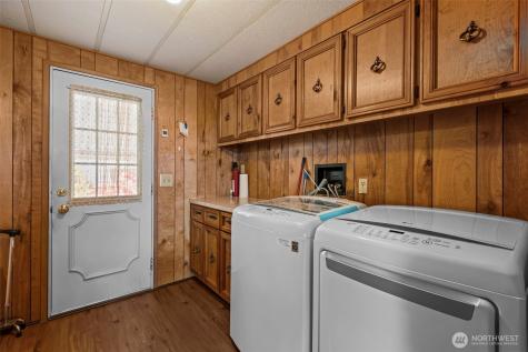 11436 SE 208th Street Kent WA 98031
