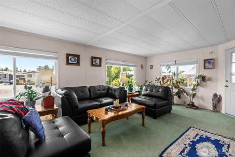 11436 SE 208th Street Kent WA 98031