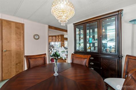 11436 SE 208th Street Kent WA 98031