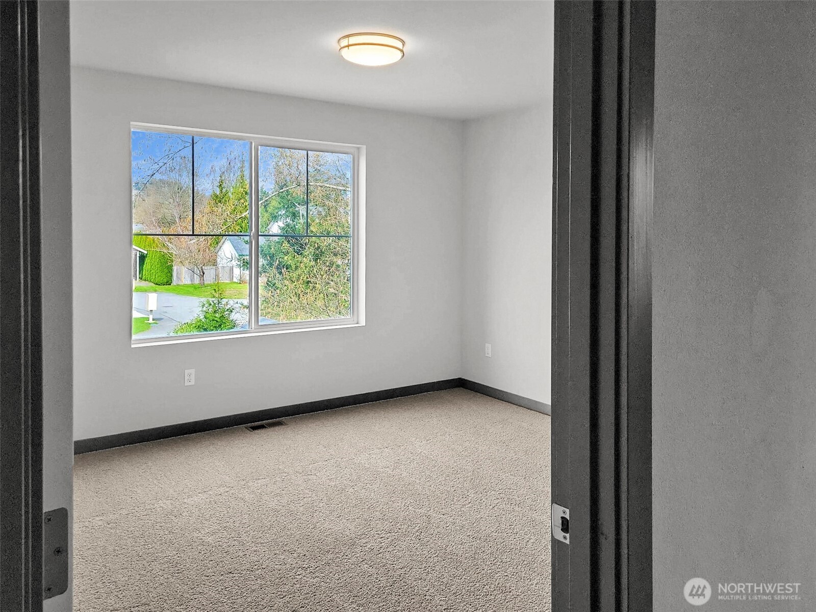 511 Debbie Drive Sedro Woolley WA 98284