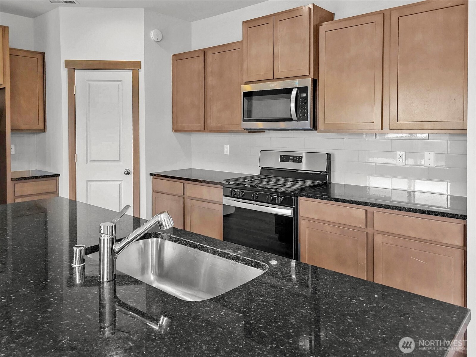 511 Debbie Drive Sedro Woolley WA 98284