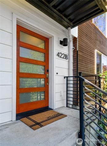 4221 Evanston Avenue N Seattle WA 98103