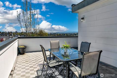 4221 Evanston Avenue N Seattle WA 98103