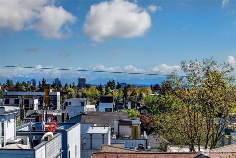 4221 Evanston Avenue N Seattle WA 98103