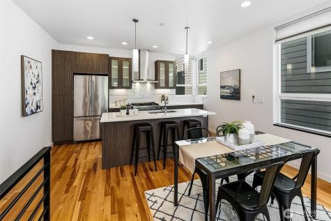 4221 Evanston Avenue N Seattle WA 98103