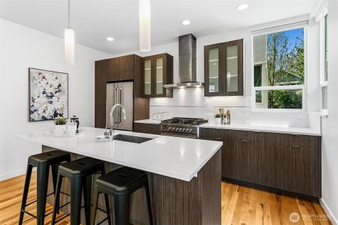4221 Evanston Avenue N Seattle WA 98103