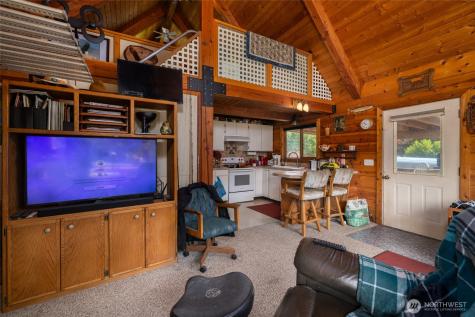 23704 Cove Road Sedro Woolley WA 98284