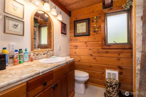 23704 Cove Road Sedro Woolley WA 98284