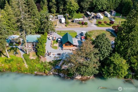 23704 Cove Road Sedro Woolley WA 98284
