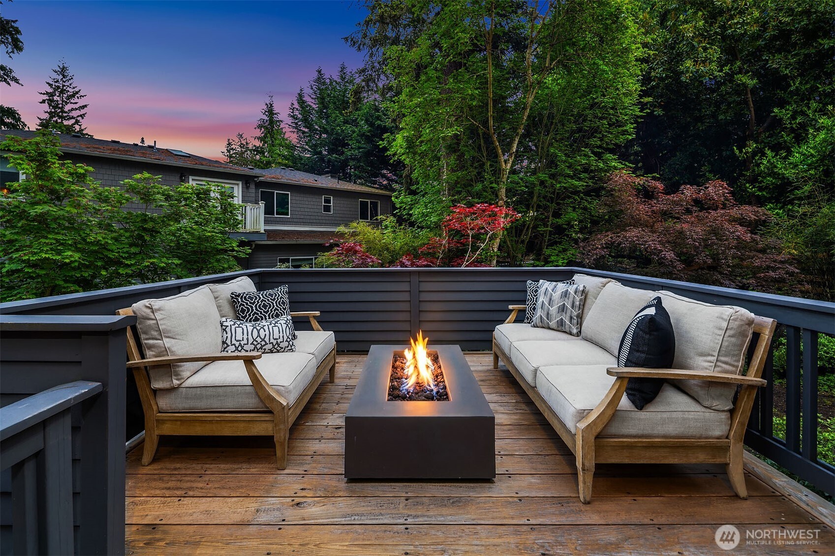 2038 9th Street W Kirkland WA 98033