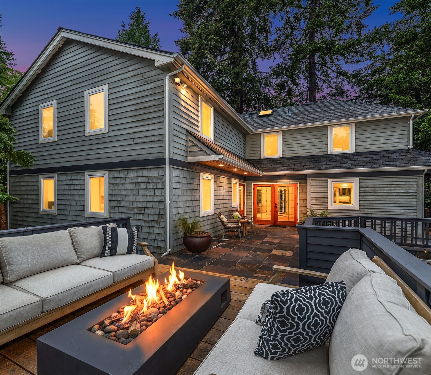 2038 9th Street W Kirkland WA 98033