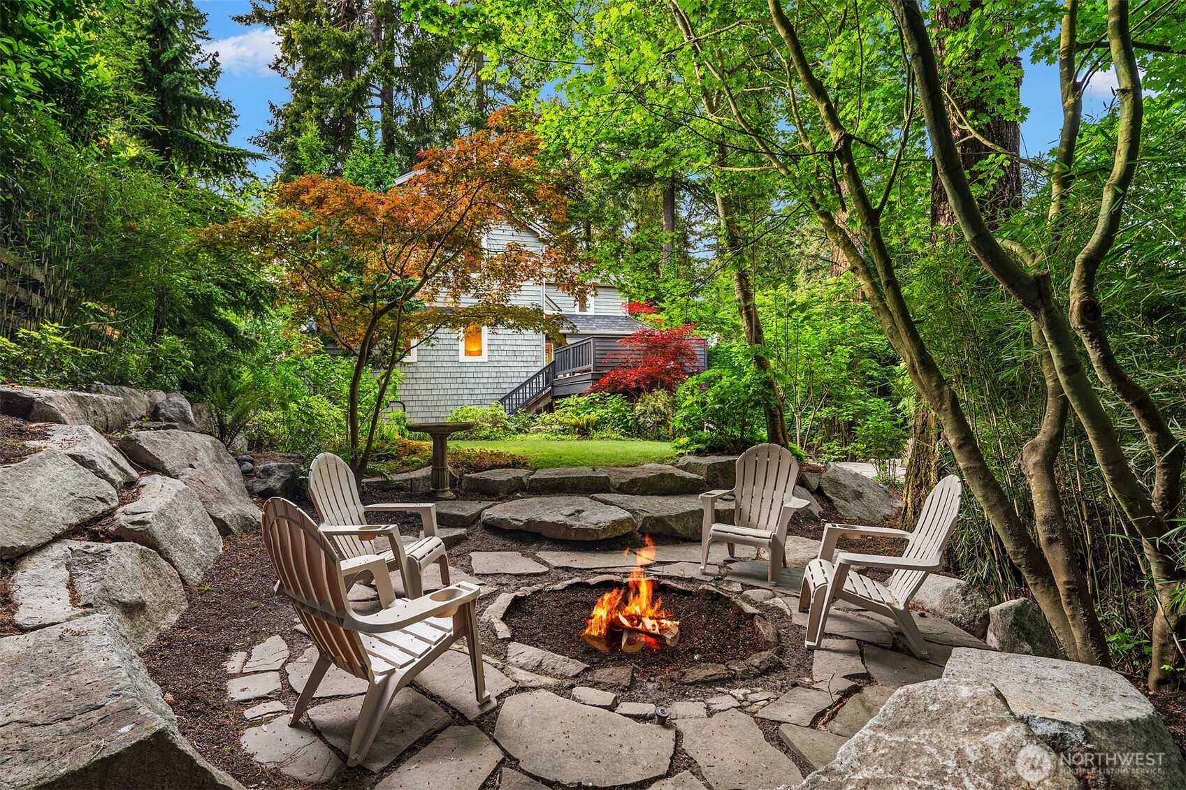 2038 9th Street W Kirkland WA 98033