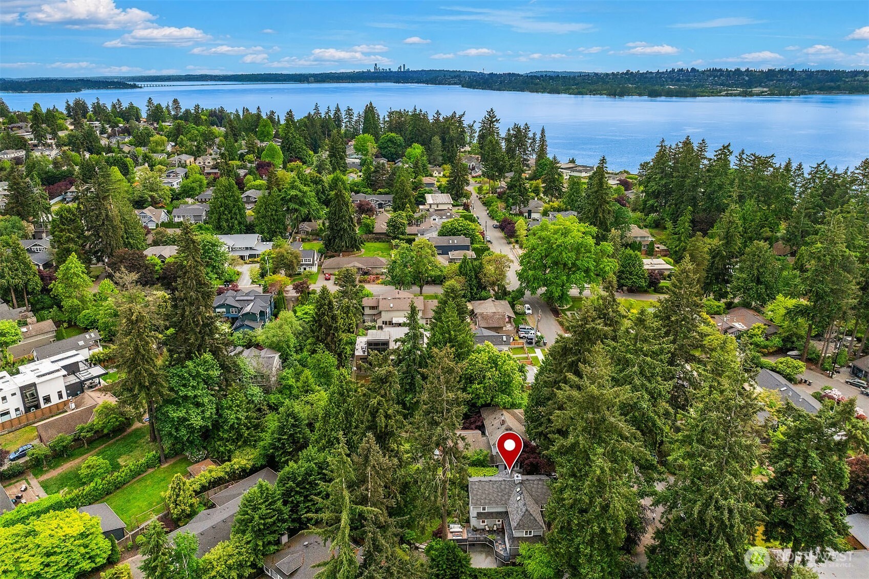 2038 9th Street W Kirkland WA 98033