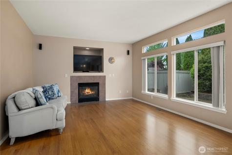 16910 132nd Avenue E Puyallup WA 98374