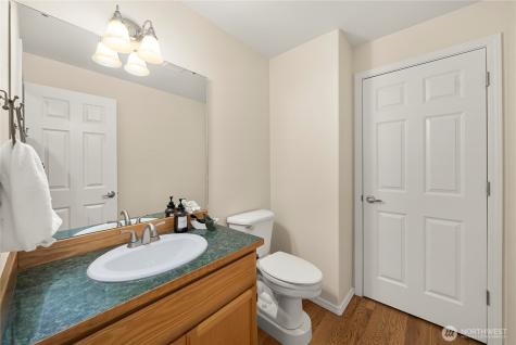 16910 132nd Avenue E Puyallup WA 98374