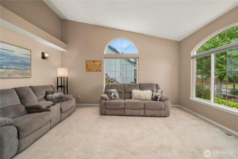16910 132nd Avenue E Puyallup WA 98374