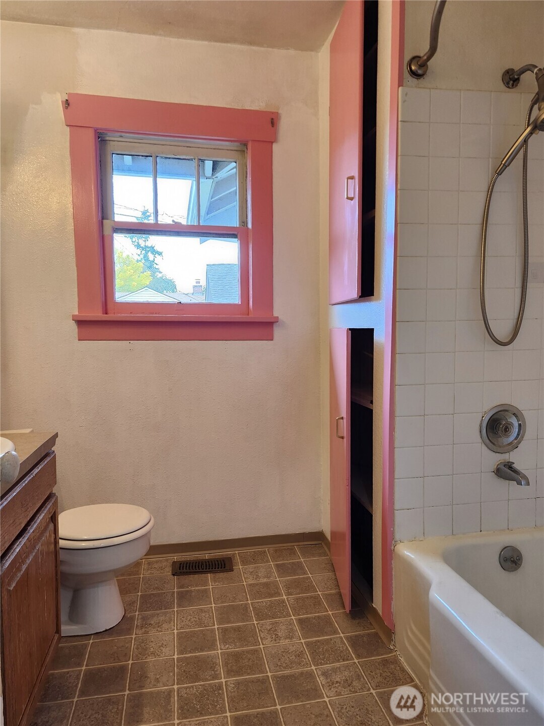223 S 48th Street Tacoma WA 98408