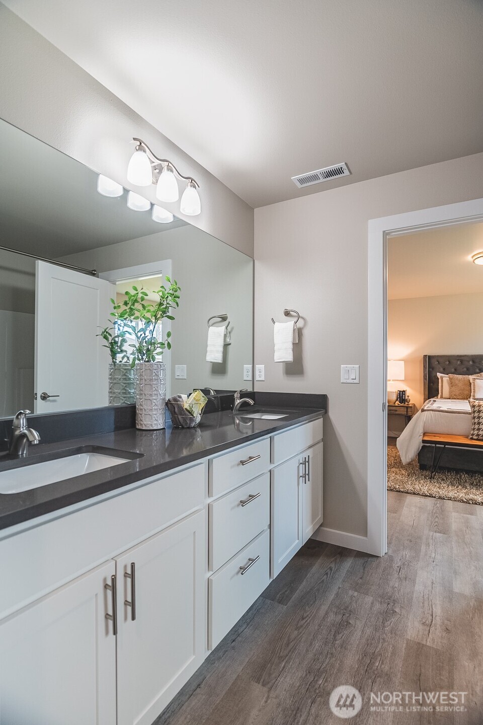 123 E 9th Avenue Moses Lake WA 98837