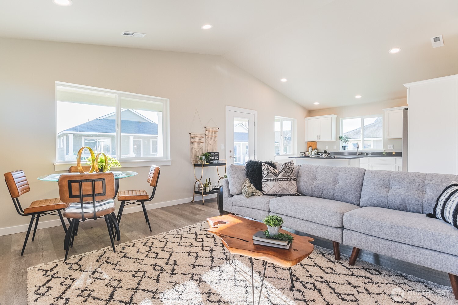 123 E 9th Avenue Moses Lake WA 98837