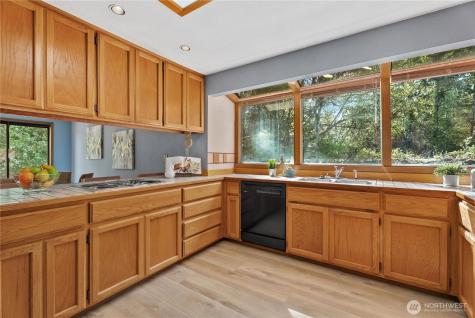 27652 188th Place SE Kent WA 98042