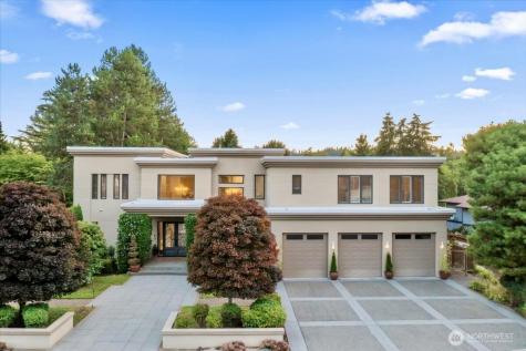 2 Crescent Key Bellevue WA 98006