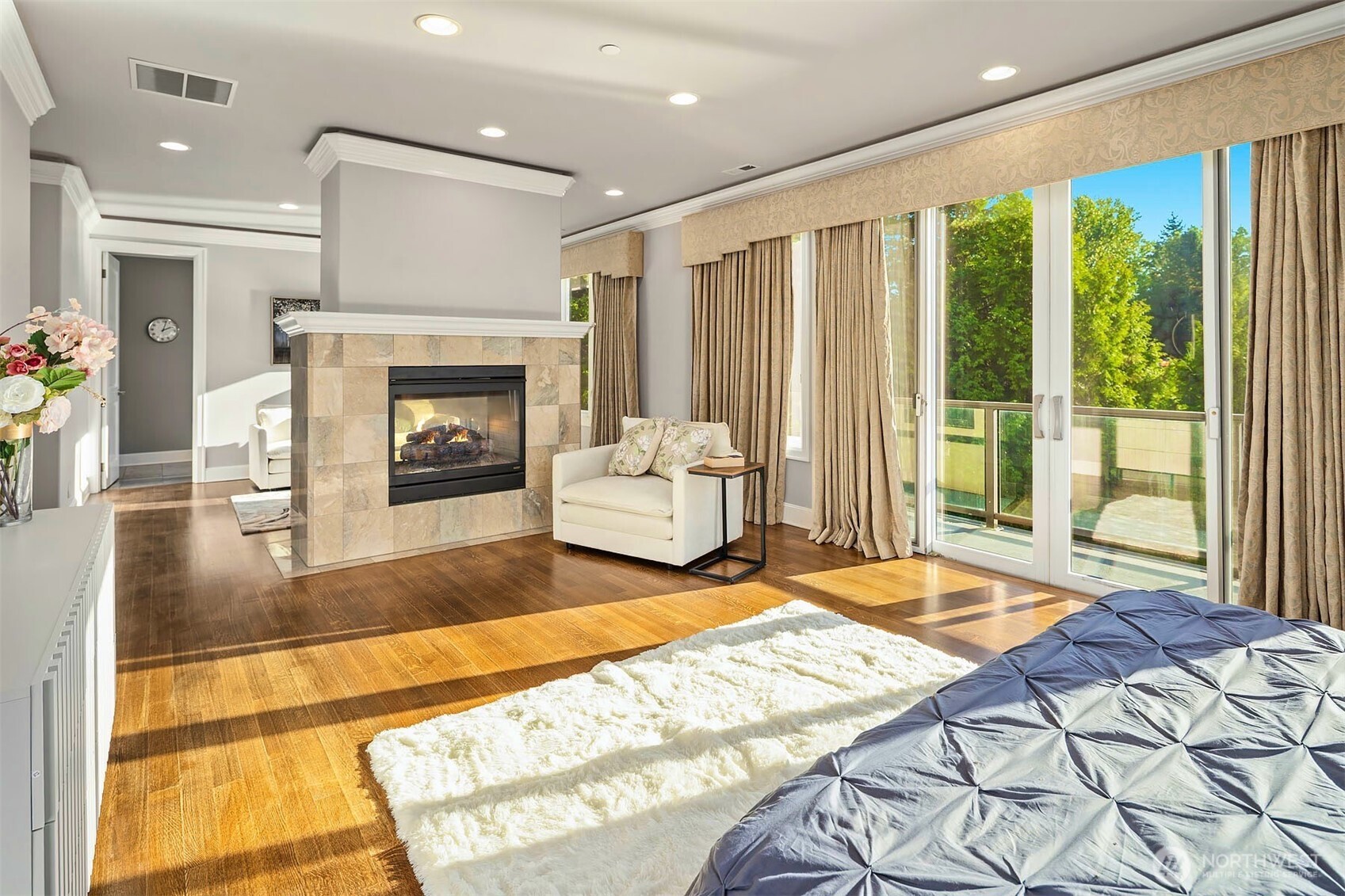 2 Crescent Key SE Bellevue WA 98006