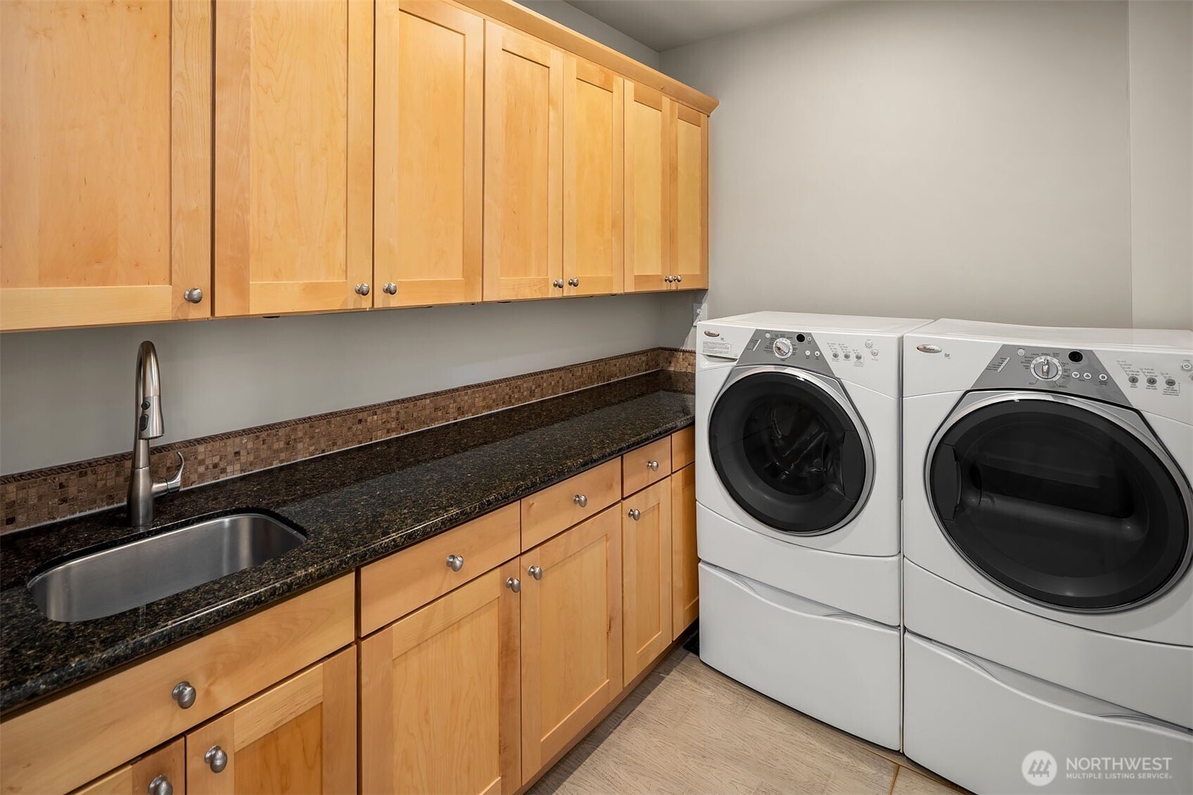 2 Crescent Key SE Bellevue WA 98006