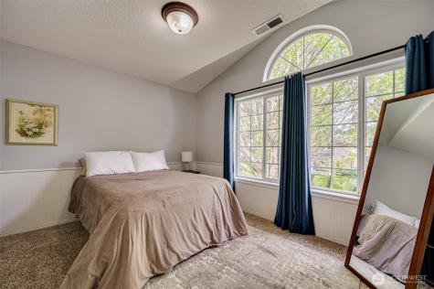 1978 Meadowood Loop Woodland WA 98674