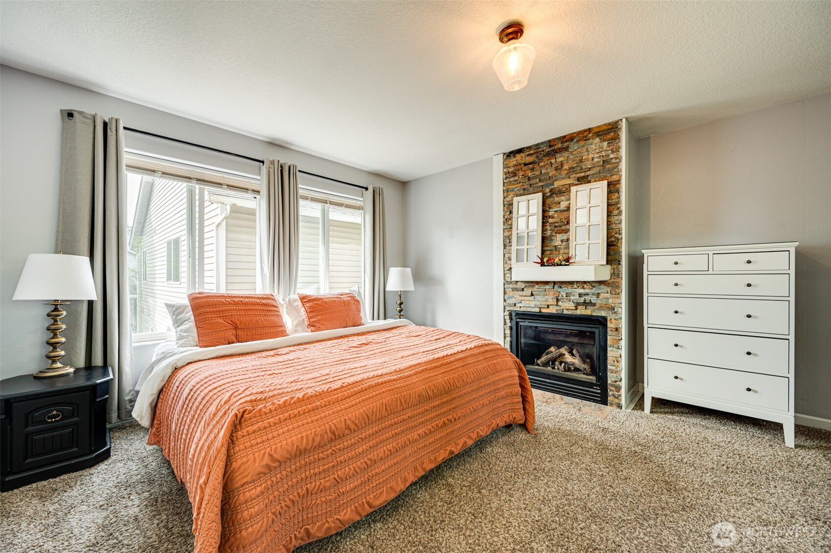 1978 Meadowood Loop Woodland WA 98674