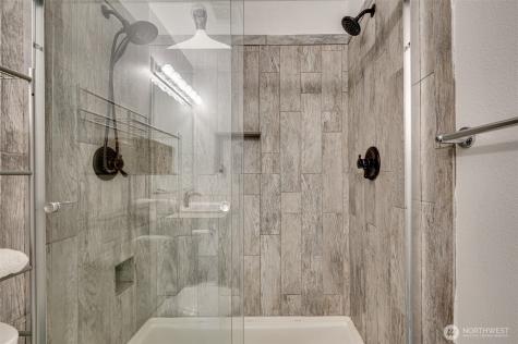 1978 Meadowood Loop Woodland WA 98674