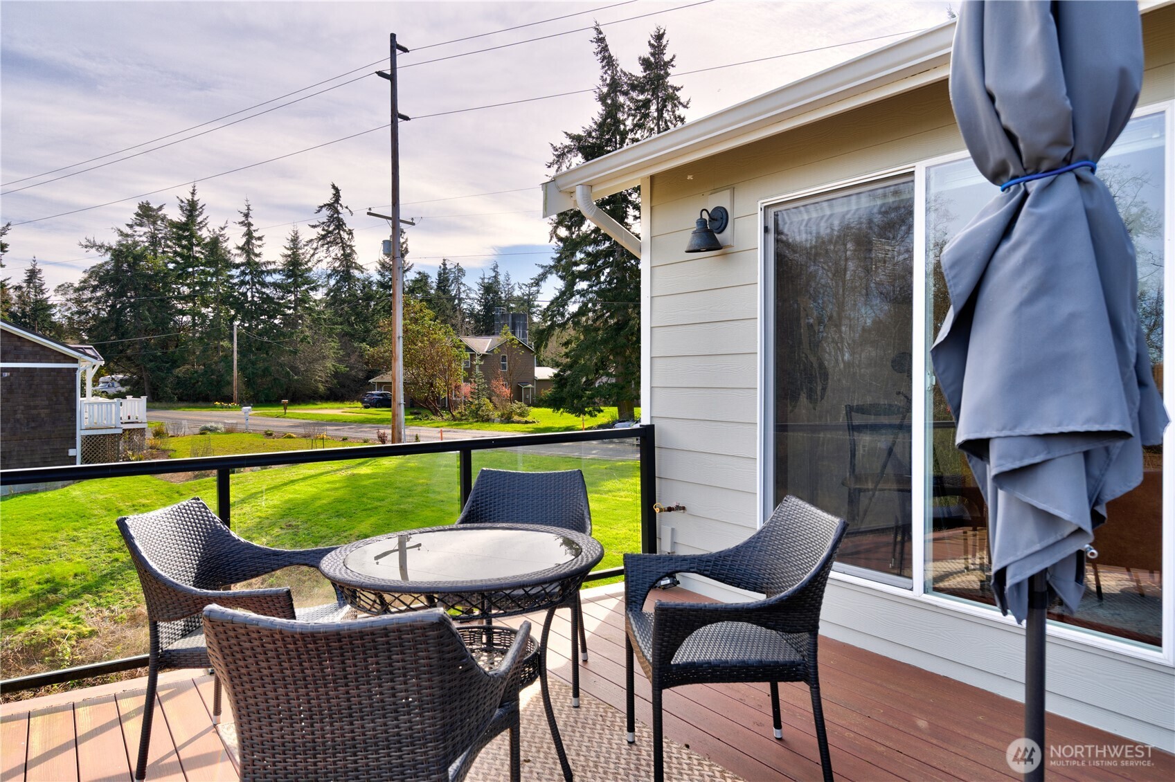 2303 North Bluff Road Greenbank WA 98253