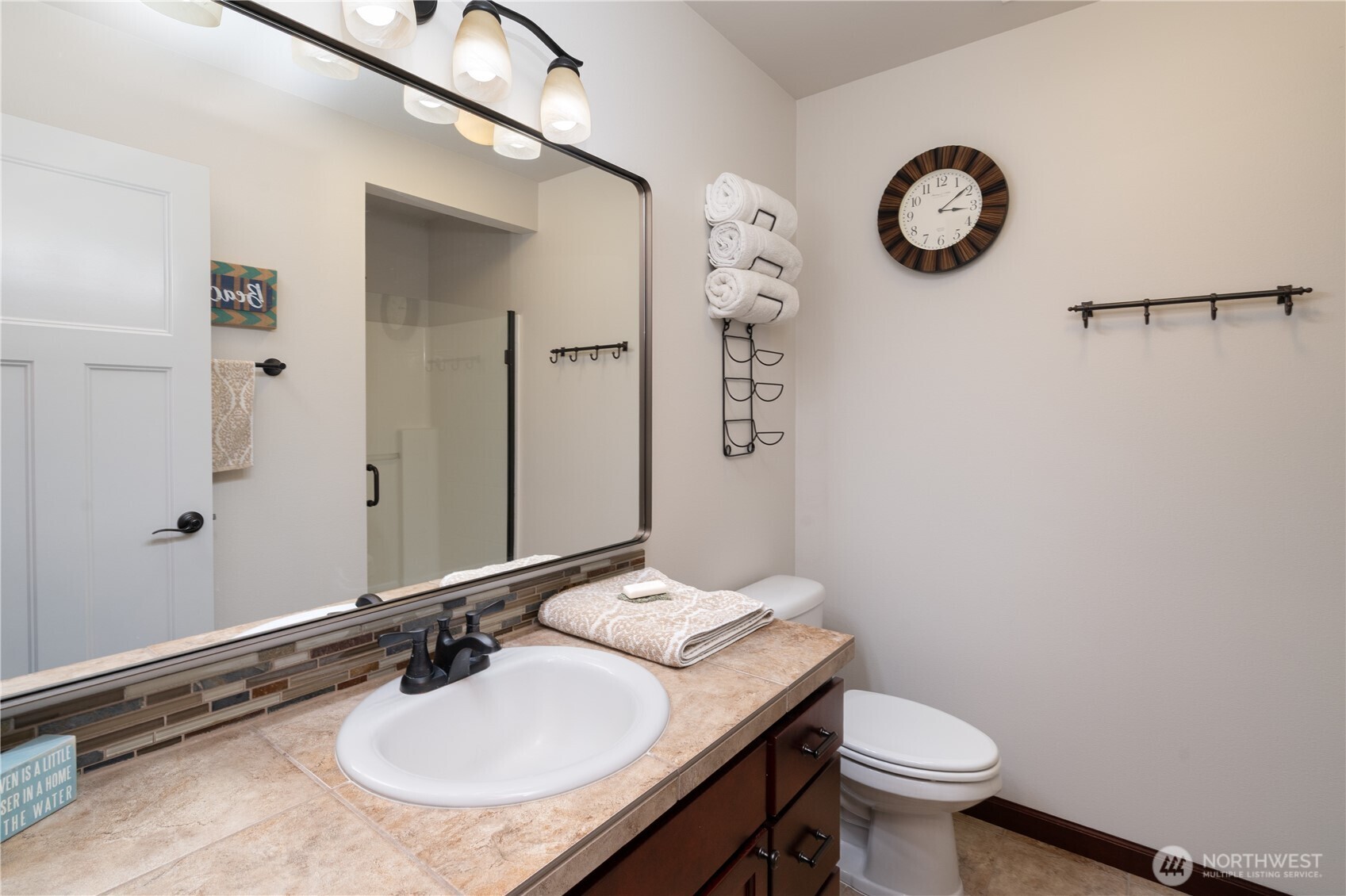2303 North Bluff Road Greenbank WA 98253
